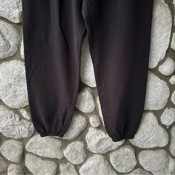 Sporty & Rich Black Wellness Club 1994 Sweatpants